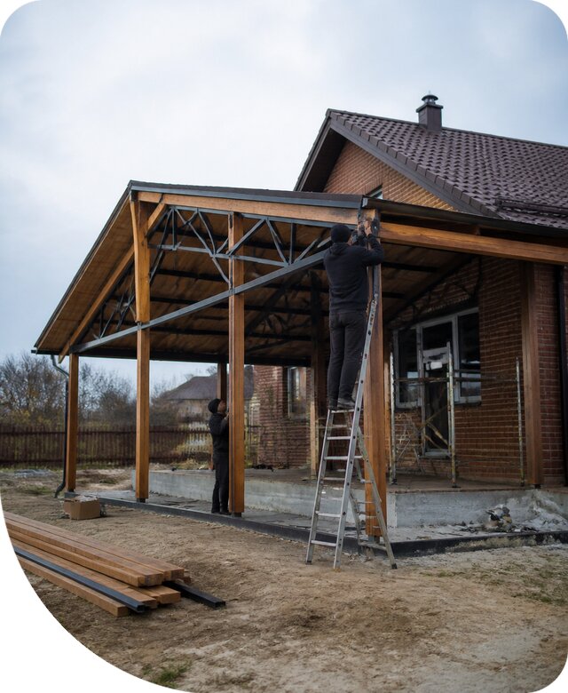 Пристройка навеса к дому и участку в Новоалтайске под ключ
